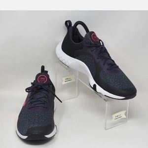 NIKE Women's Size 6 Black Shoes Sneakers Renew In Season DA1349-014 Running New